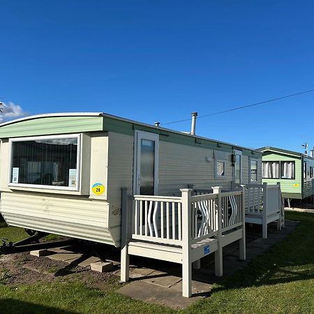 Baileys Caravan Hire - Sealands Plot 26 - Dog Friendly Ingoldmells Exterior foto