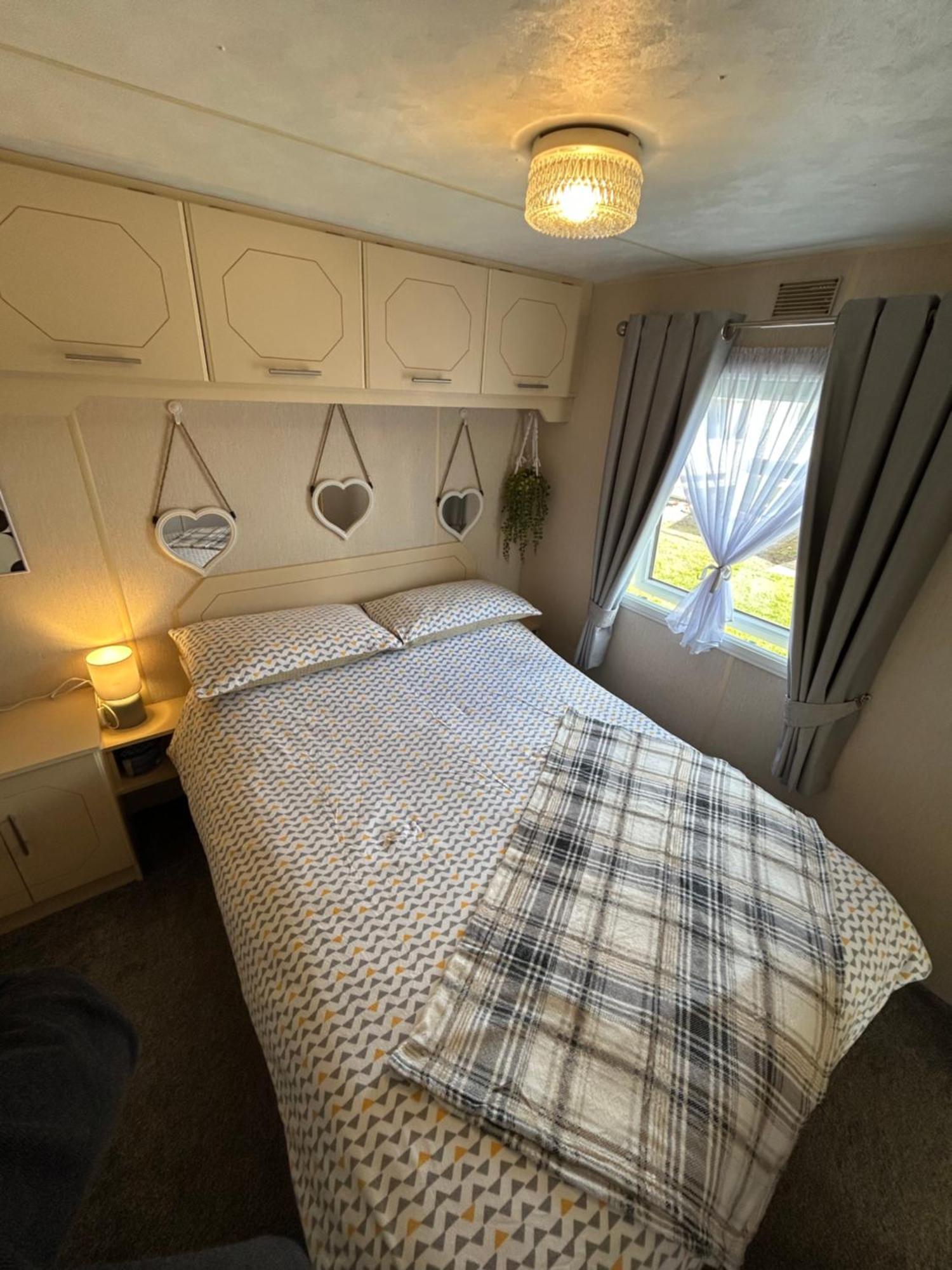 Baileys Caravan Hire - Sealands Plot 26 - Dog Friendly Ingoldmells Exterior foto